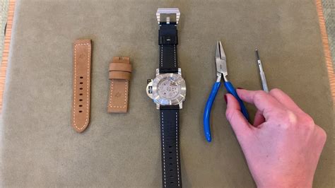 Panerai watch buckle change